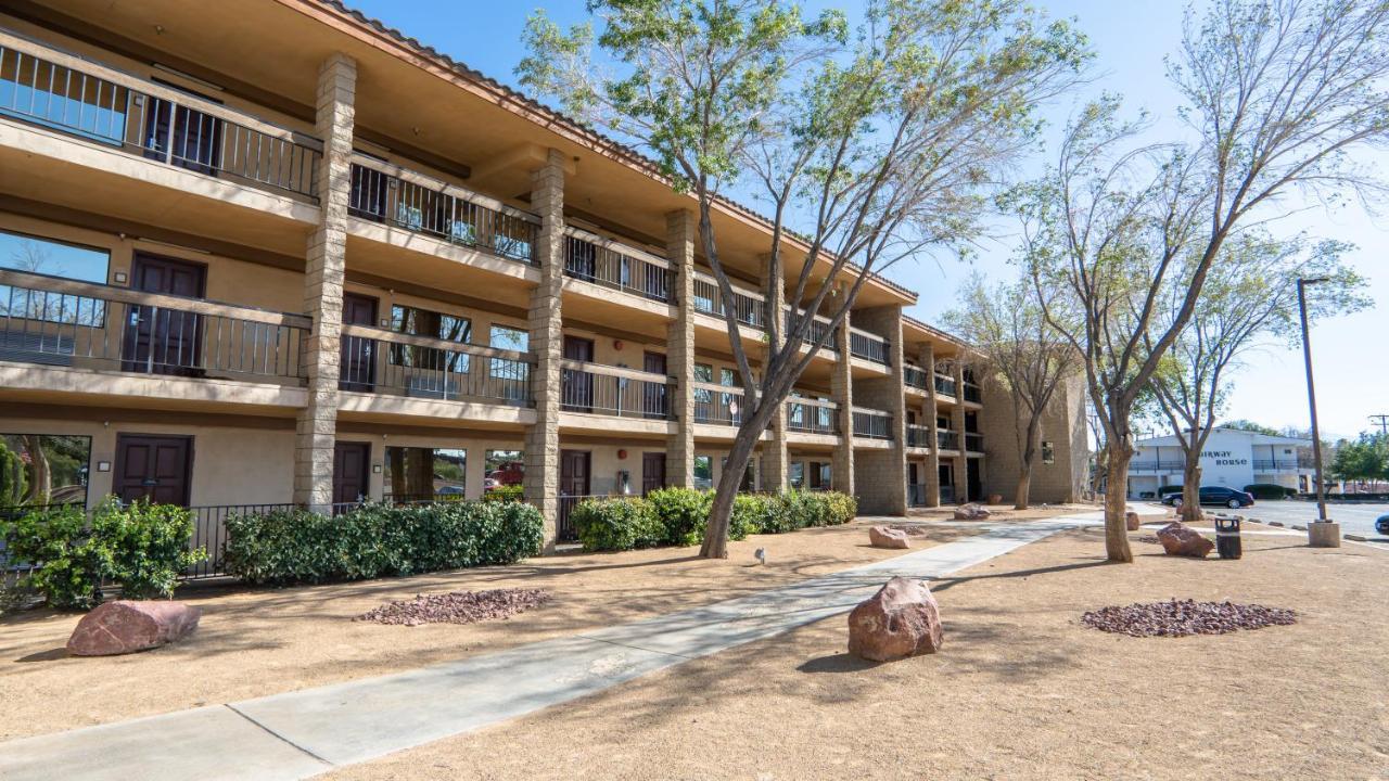 G T Hotels Inn & Suites Extended Stay Victorville Buitenkant foto