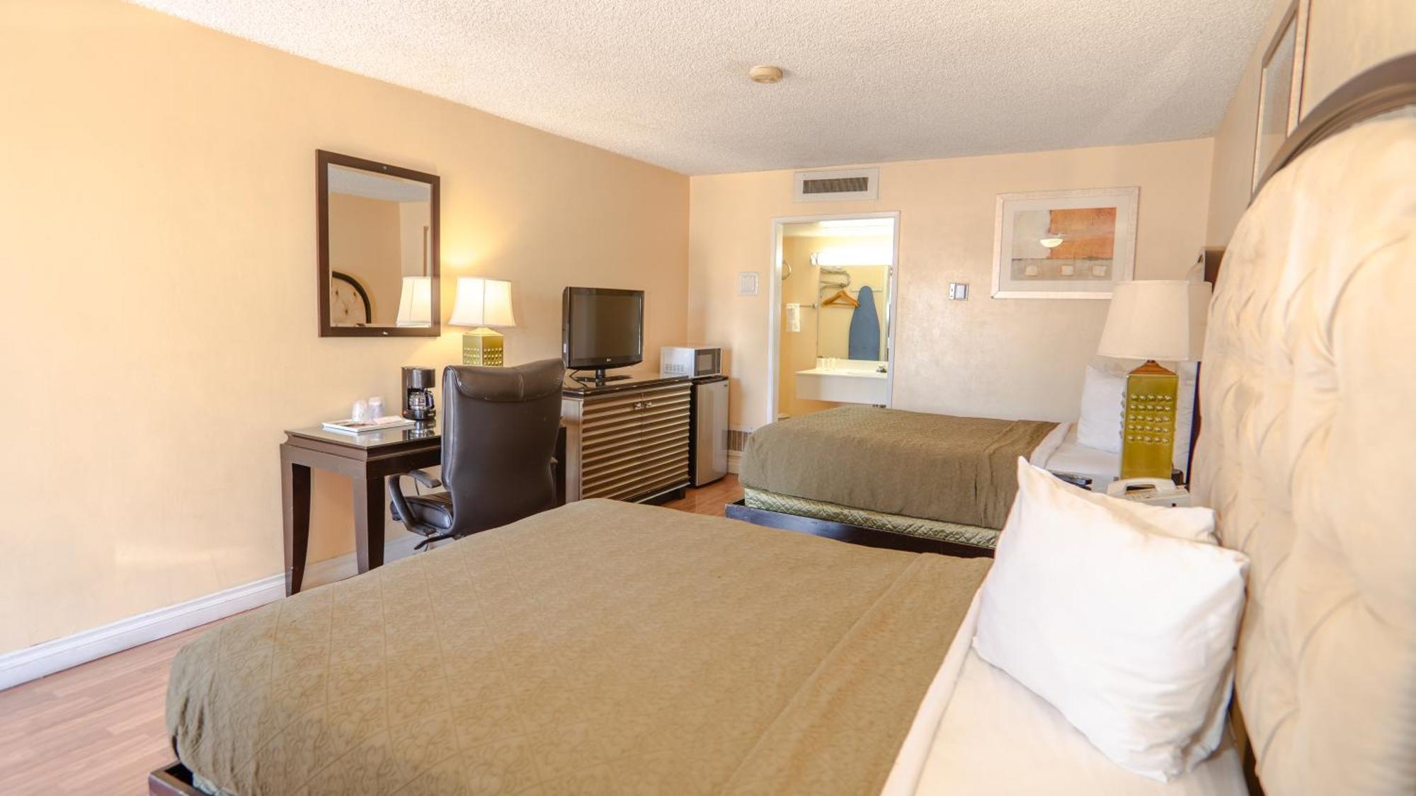 G T Hotels Inn & Suites Extended Stay Victorville Buitenkant foto